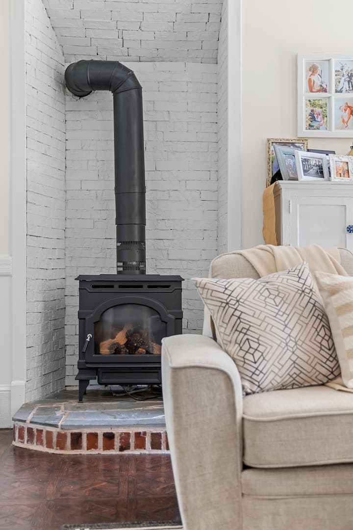Gas fireplace to keep you cozy and warm