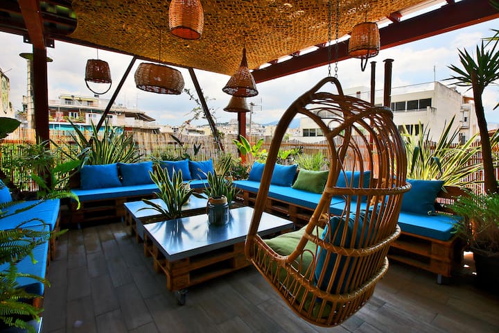 Acropolis View/4 bedrm/sleeps 12