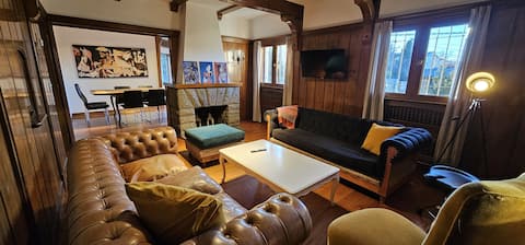 Top performing Airbnb: Great central house, German style in San Carlos De Bariloche
