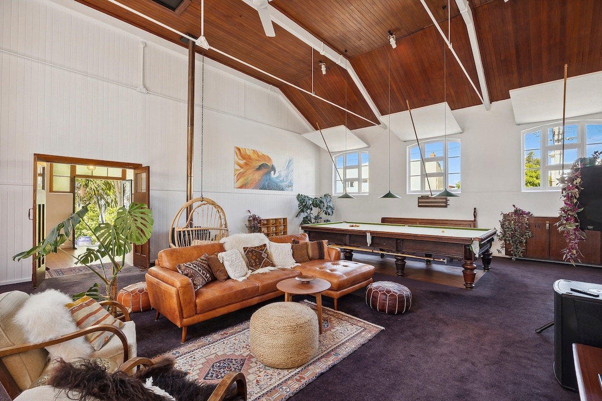 Top Airbnb: Historic Church Conversion in Dunedin Centre