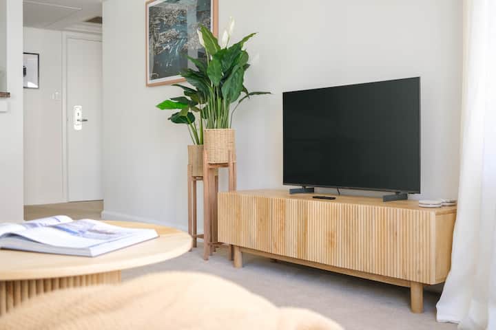 Living room image 9
