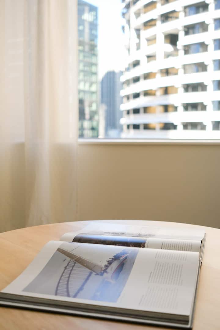 Living room image 20