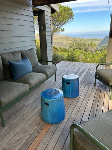 Our Cozy Scarbs Cottage gallery image 4