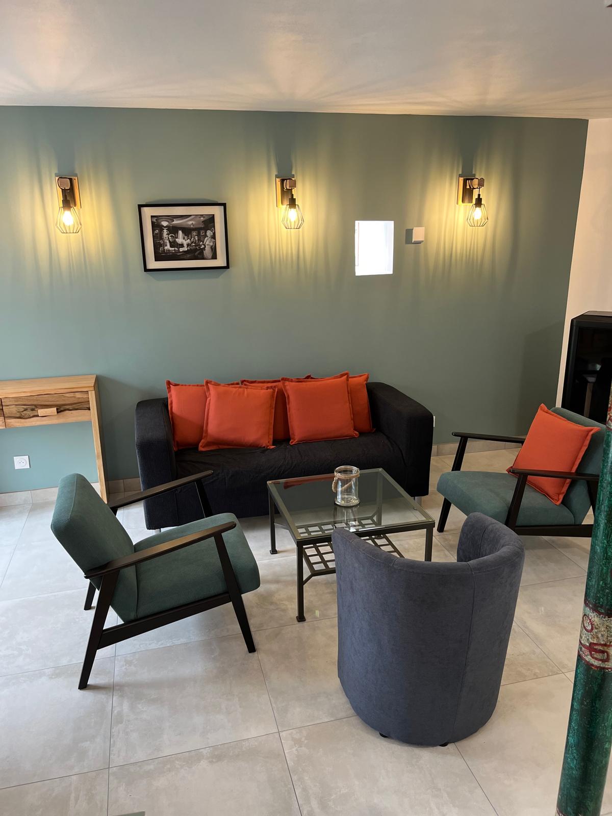 Annonce Airbnb populaire: Charmant gite Allassac à Corrèze