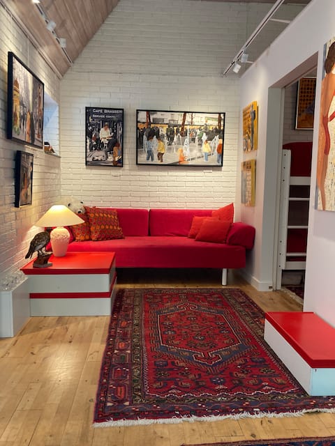 Top performing Airbnb: Stay in a studio in a thatched idyll in Ikast Brande