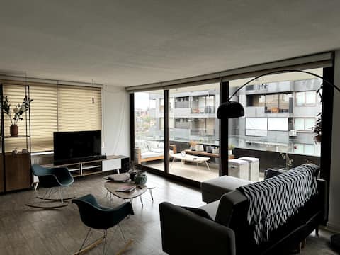 Top performing Airbnb: Spacious and nice apartment in Providencia