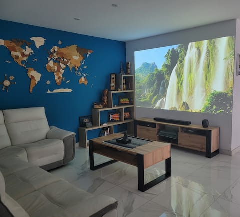 House with secure heated pool