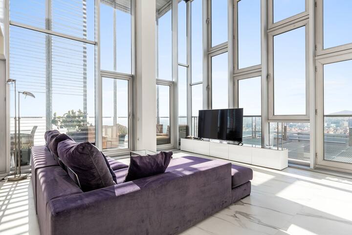 Penthouse Duplex with The Best Sea and City Views! gallery image 5