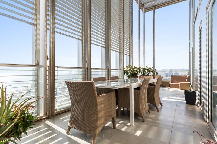 Penthouse Duplex with The Best Sea and City Views! gallery image 4