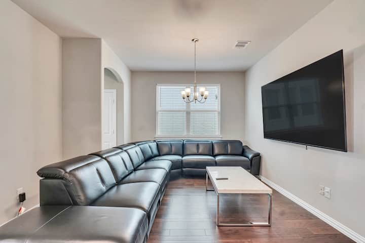 Beautiful Dallas/fort Worth Home - Midlothian, TX