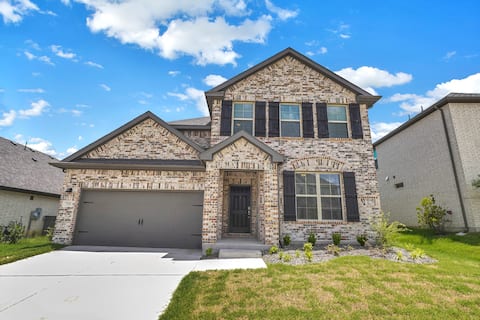 Beautiful Dallas/Fort Worth Home