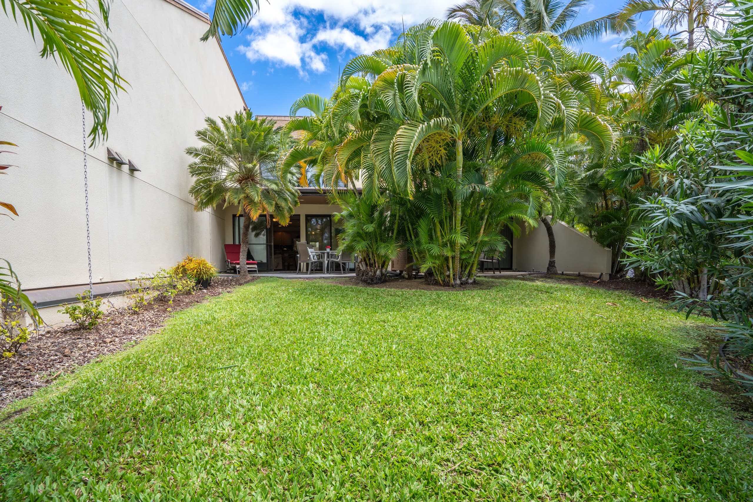 Maui Kamaole ~ 1 Bedroom 2 Bath - Photo 30