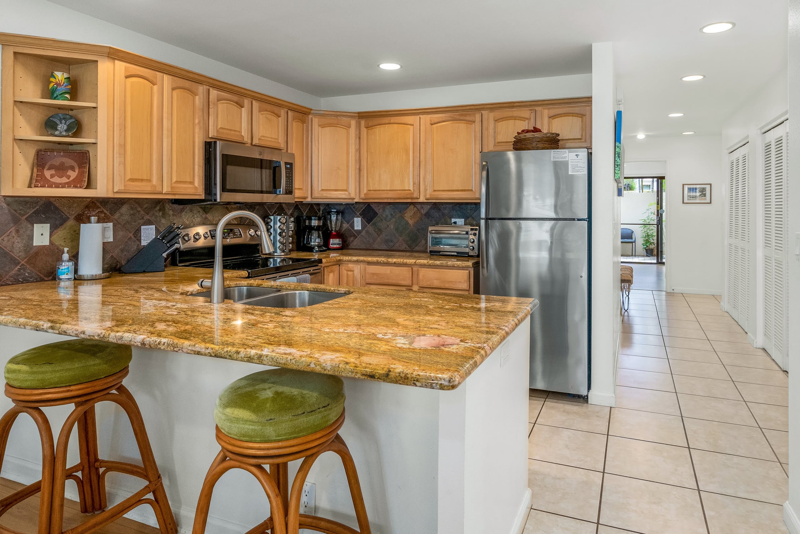 Maui Kamaole ~ 1 Bedroom 2 Bath - Photo 7