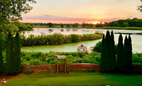 Beautiful Guest Suite Retreat.  Maple Grove, MN