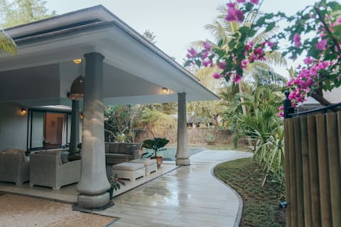Barachois Cabana Beach access 1 min walk