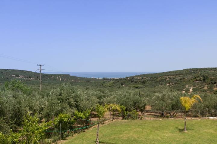 Private pool~Seaview & BBQ~Big Garden~Game Room gallery image 2