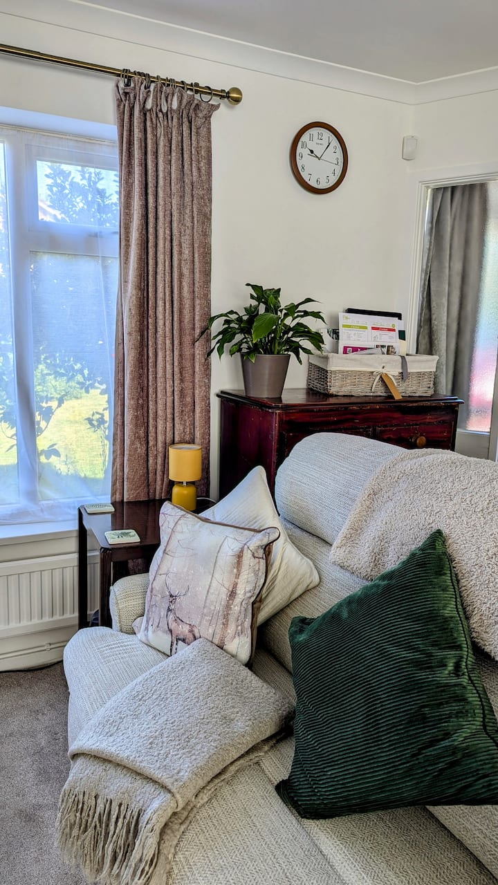 Pet Friendly 2 Bed Detached House, Sherwood Forest - Sherwood Forest