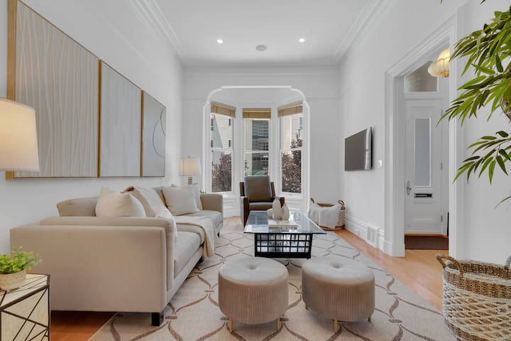 Modern Elegance: San Francisco Edition gallery image 3