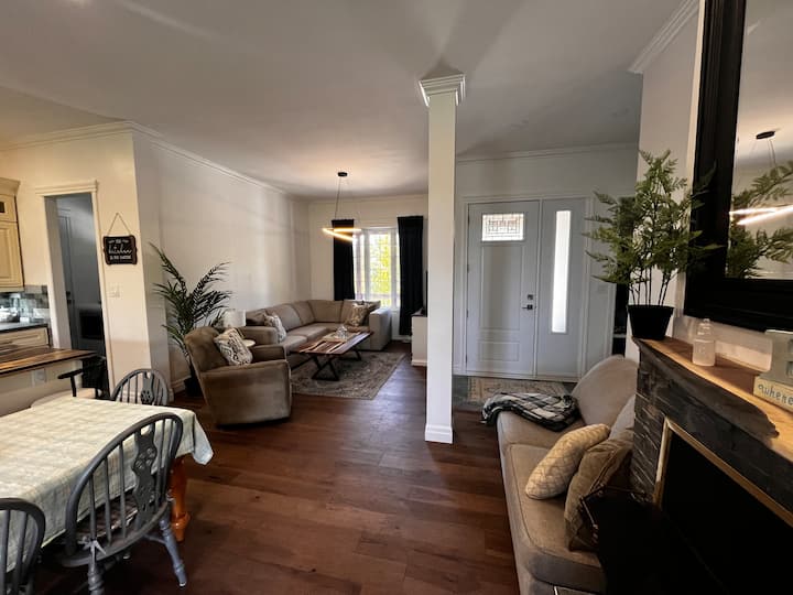 The Brick House | Waterfront Retreat | Tobermory - Tobermory