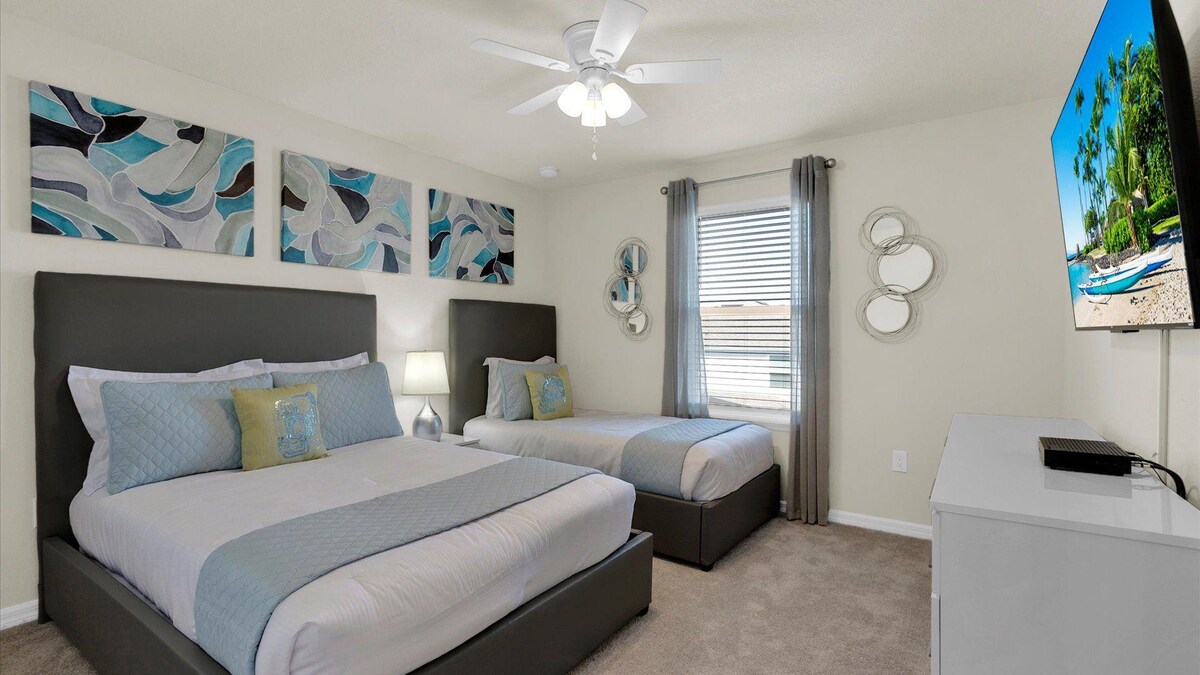 Naša udobna soba s bračnim krevetom