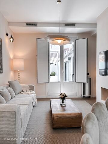 Luxe at the clouds of Madrid. Atico C/Fuencarral gallery image 4