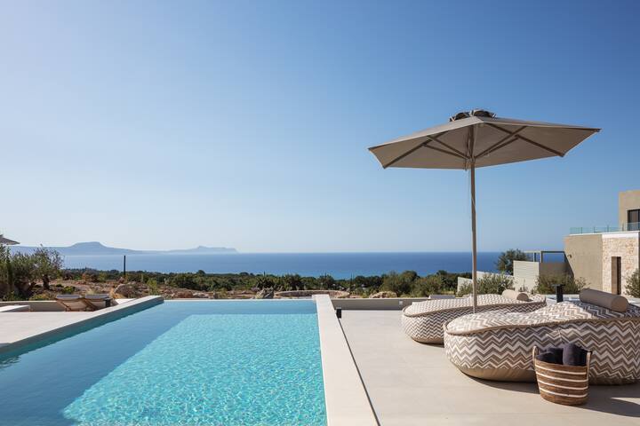 Manto Villa II, Heated Pool, SpaWhirlpool, SeaView gallery image 4