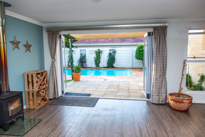 Meadowridge house gallery image 2