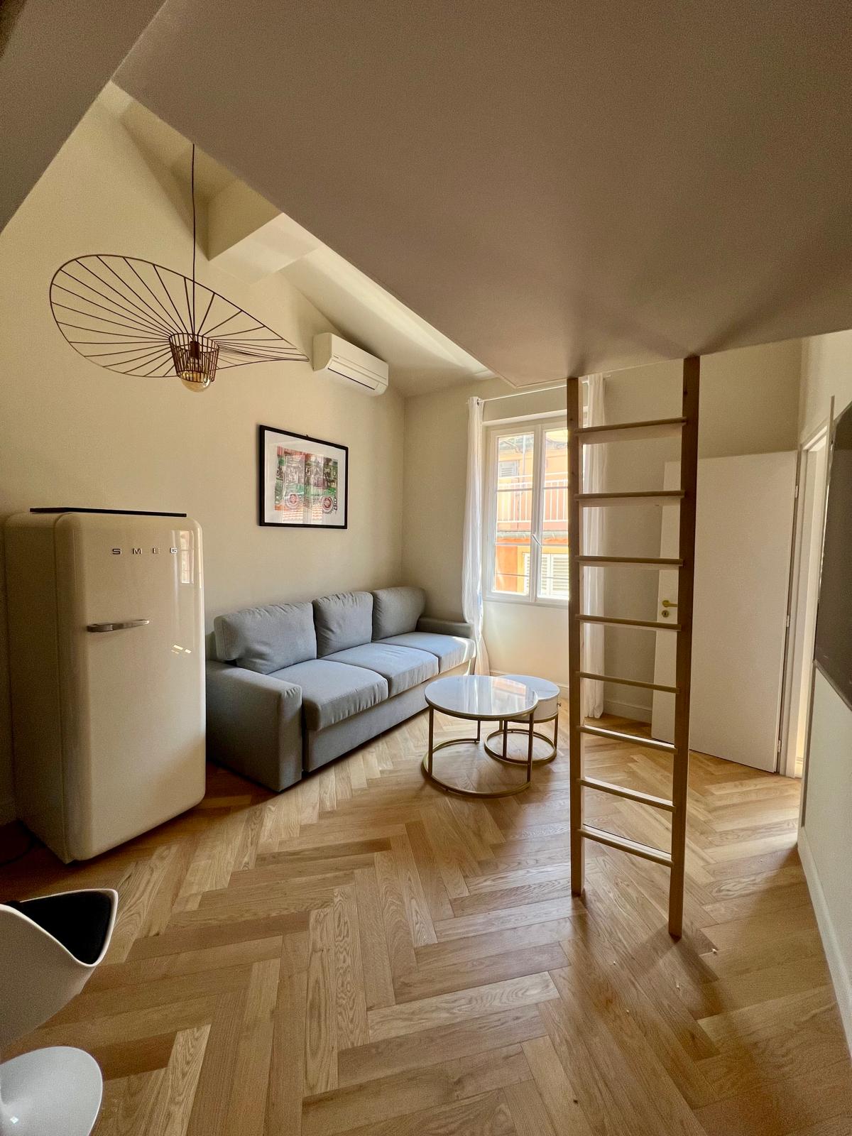 Ideal in the heart of Old Nice - Apartments for Rent in Nice, Provence ...