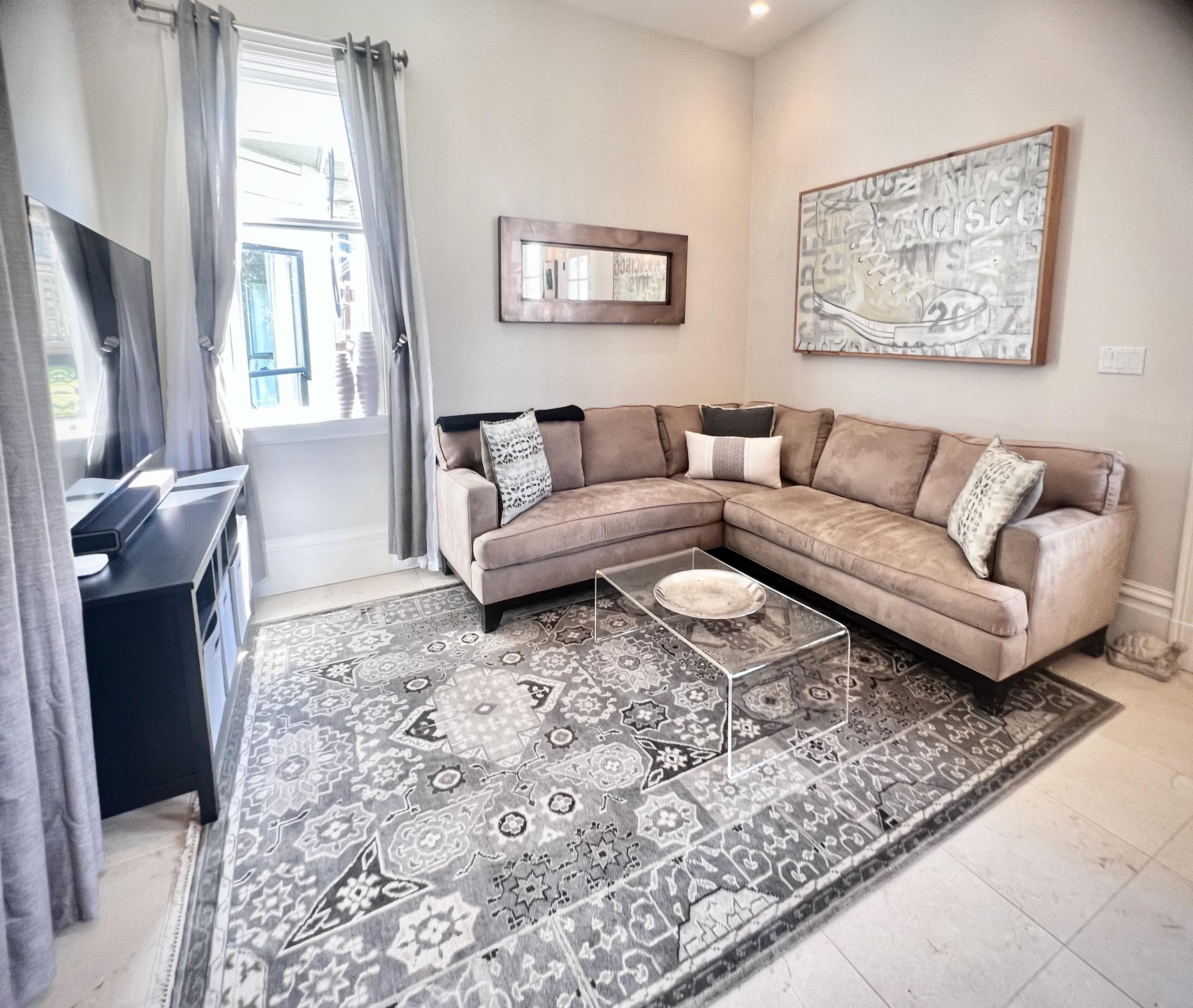 Home in San Francisco · ★4.91 · 3 bedrooms · 3 beds · 1 bath - Image 14