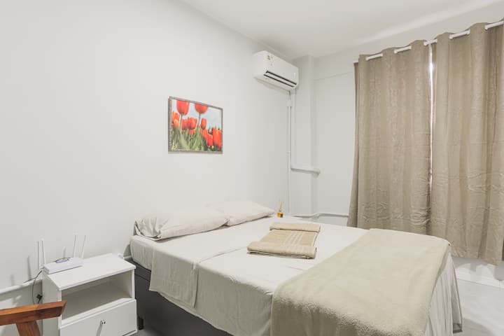 Df 206 -R1_bnb · R1localização Perfeita C/conforto - Porto Alegre