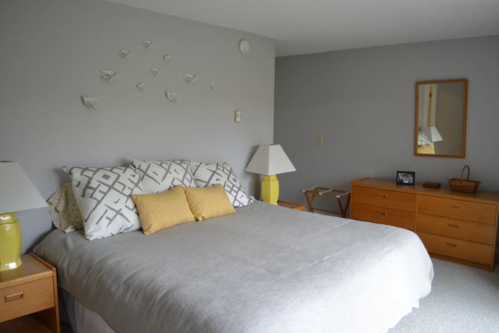 Quechee Properties managed Airbnb listing 3