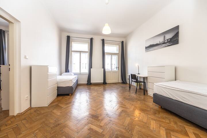 Slavikova Apartment XV. gallery image 4