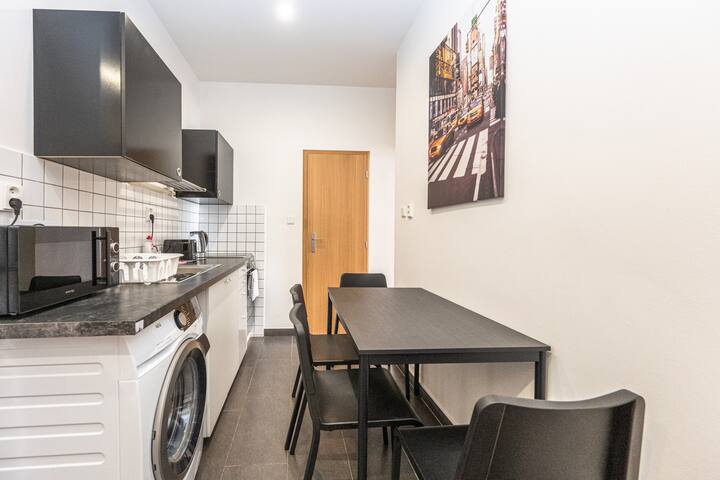 Slavikova Apartment XV. gallery image 2