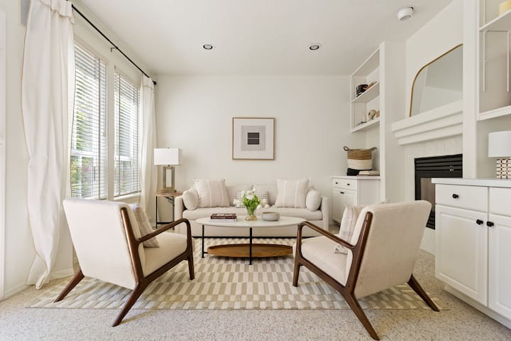Stylish 3 Bedroom Family Home - 希爾斯伯勒