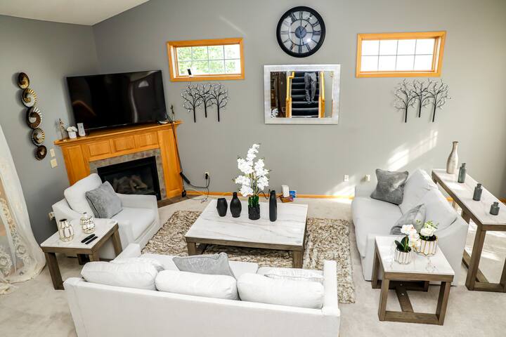 4 nice separate bedrooms in a comfortable home