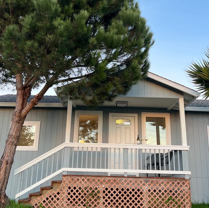 Bodega Bay Oyster Cottage - Bodega Bay, CA