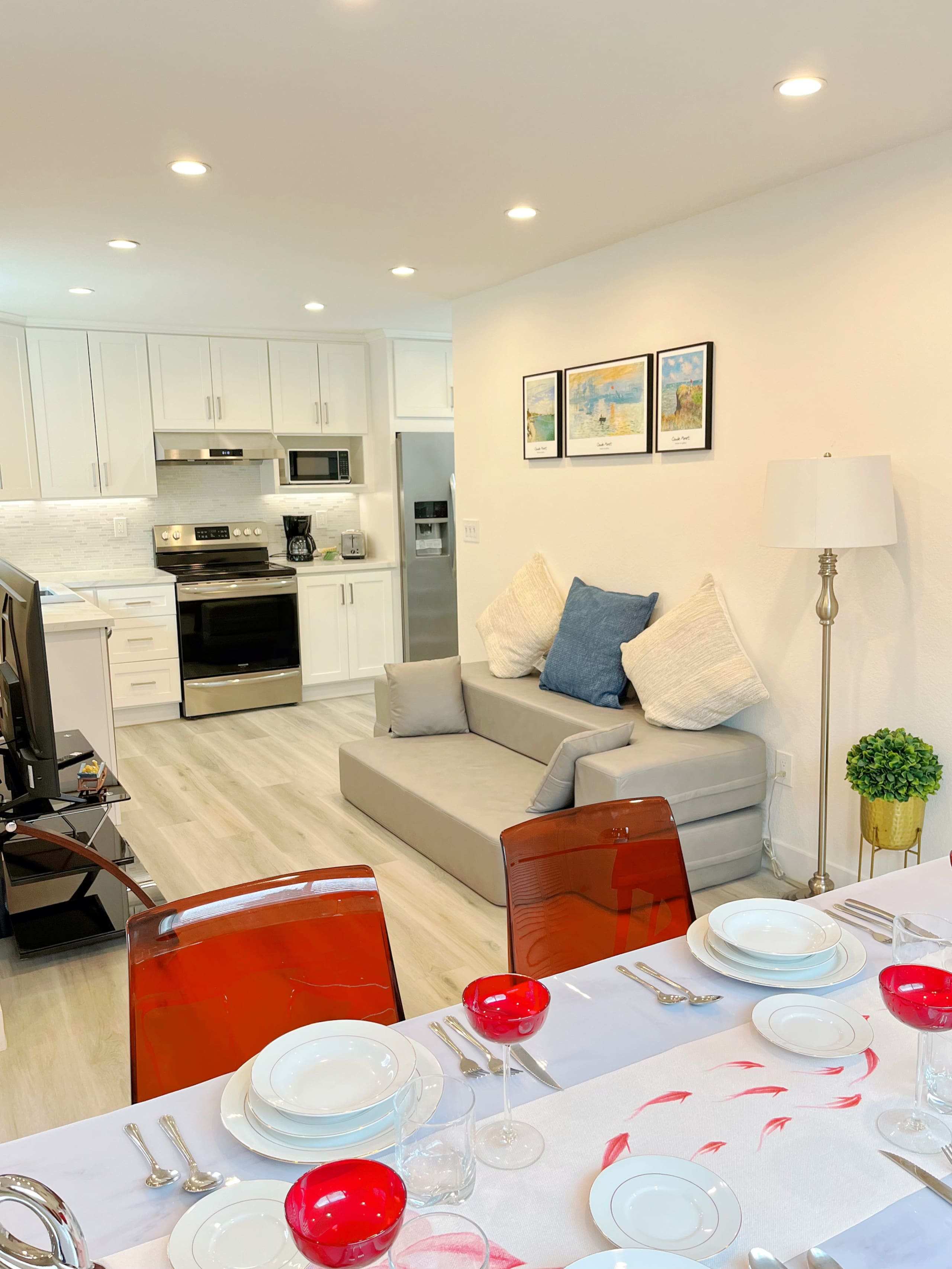 San Jose Home with Private Back Unit, Near SJC - Photo 14