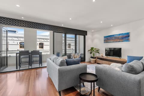 West End Freo 2 Bedroom Condo