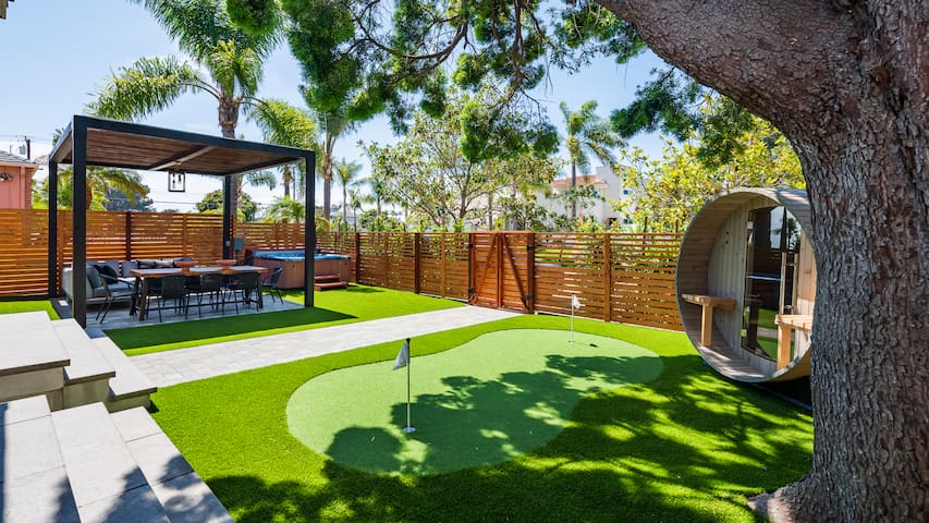 Dream 5BR Sauna/Spa/AC/Beach/Bay gallery image 2