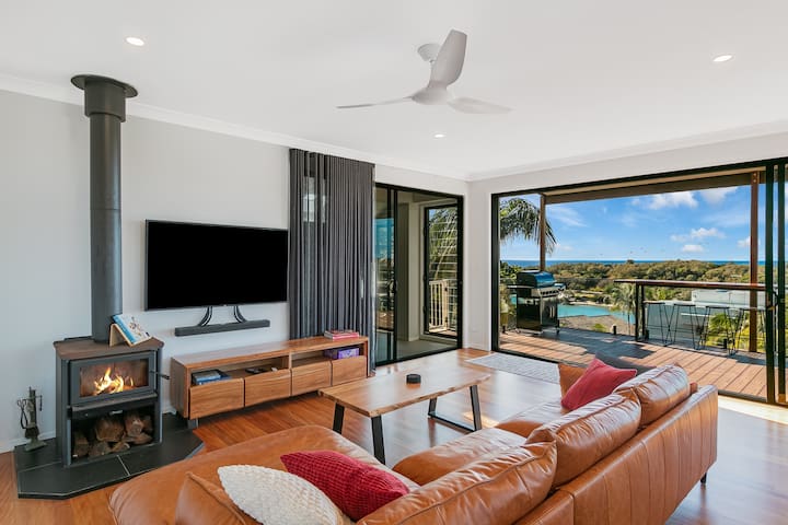 uHoliday managed Airbnb listing 2