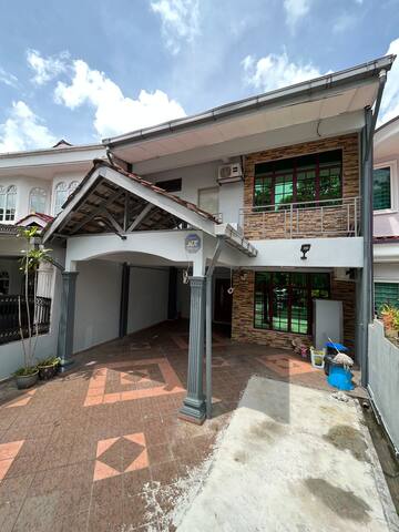 Listing in Shah Alam