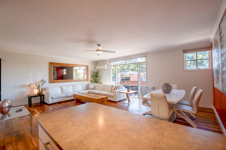 Two Apts. in Garden Complex near Casino, MCEC, MCG gallery image 4