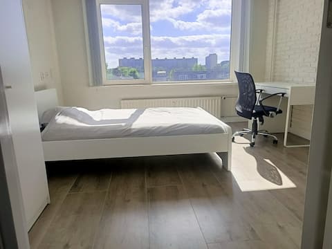 Prachtige kamer met dubbelbed