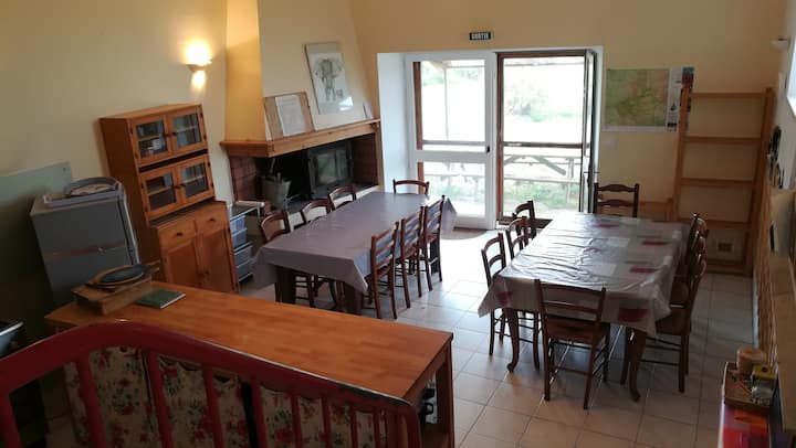 Grande Maison Au Cœur Du Rougier - Saint-Affrique