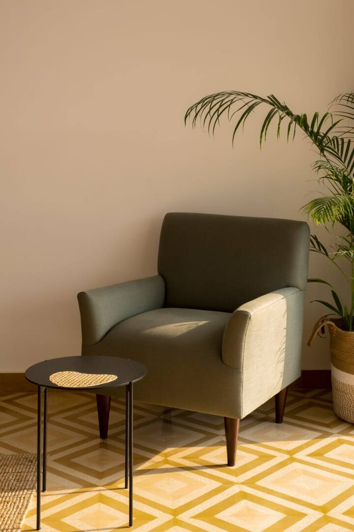 Living room image 3