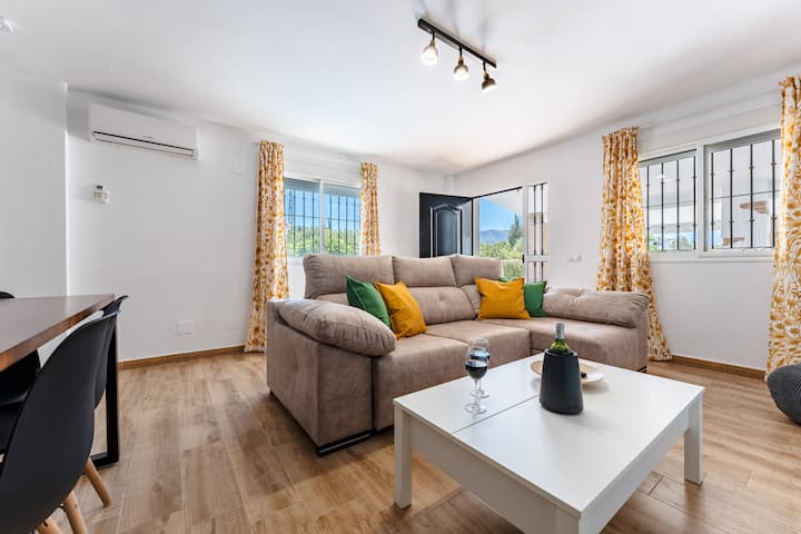 Villa Las Adelfas, Con Piscina, Ideal Familias - Cártama