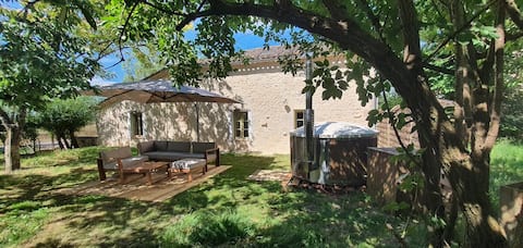 Country home with Nordic bath