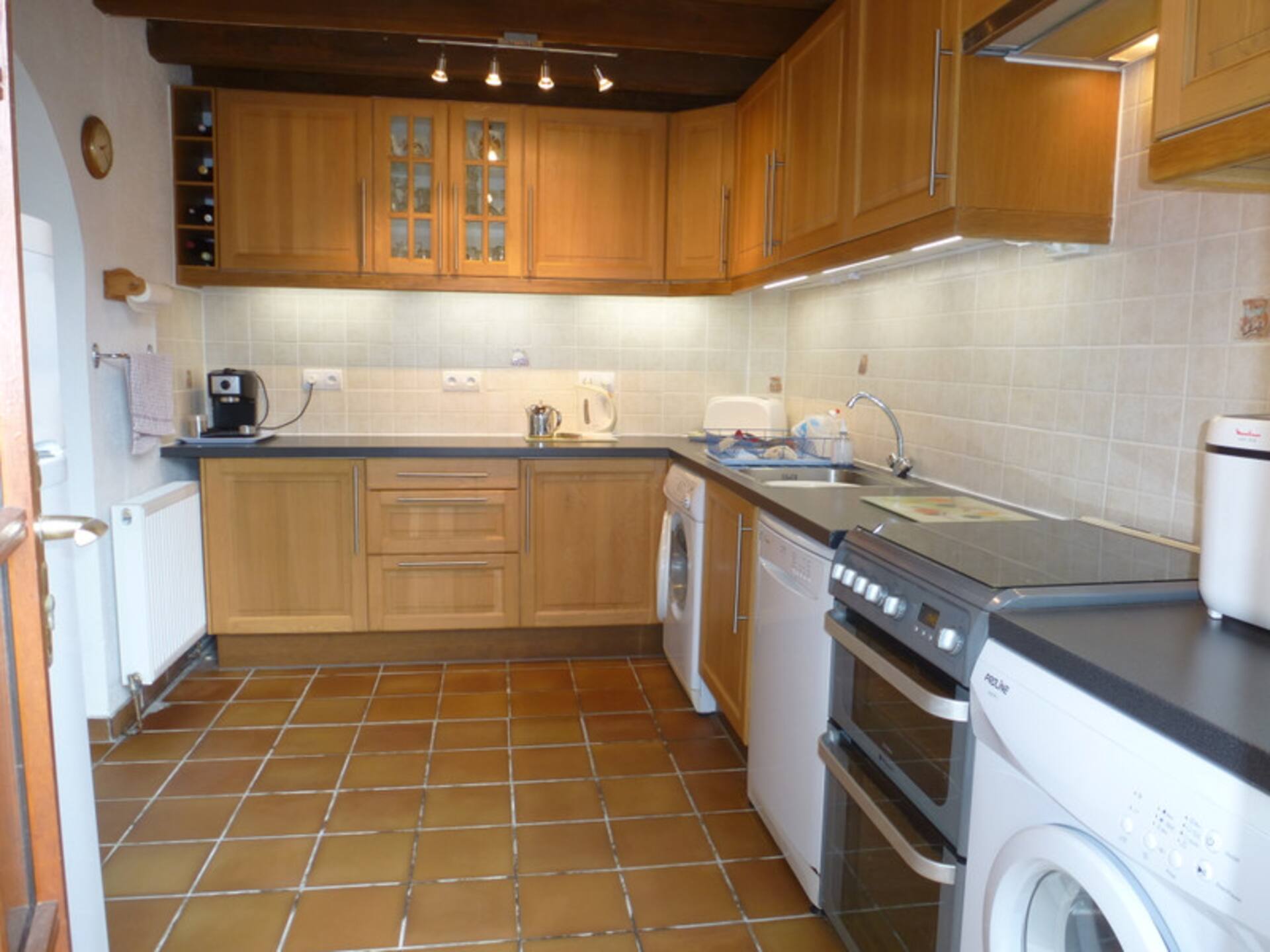 Cuisine ouverte équipée