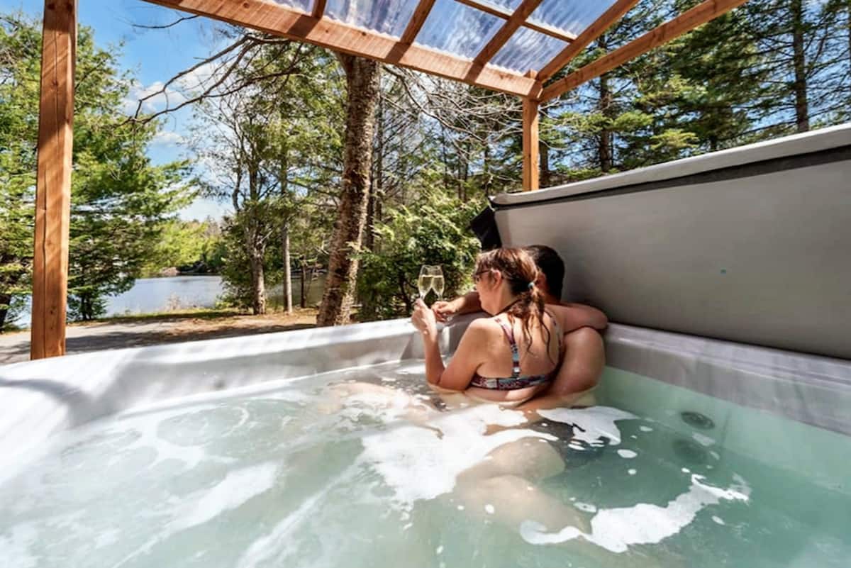 CHALET LE GRAND BOISÉ INC.