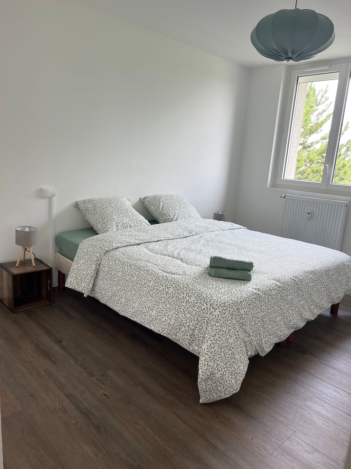 საძინებელი 1